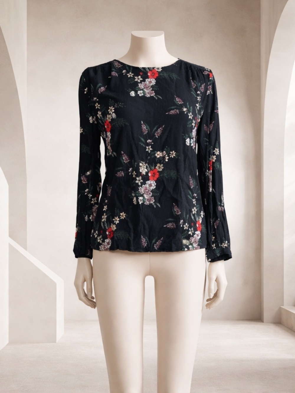H&M Floral Cute Blouse(97)